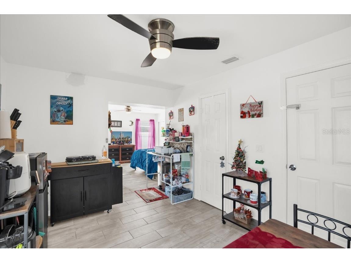 812 E. Flag Lane Kissimmee FL 34759 O6363214 image15