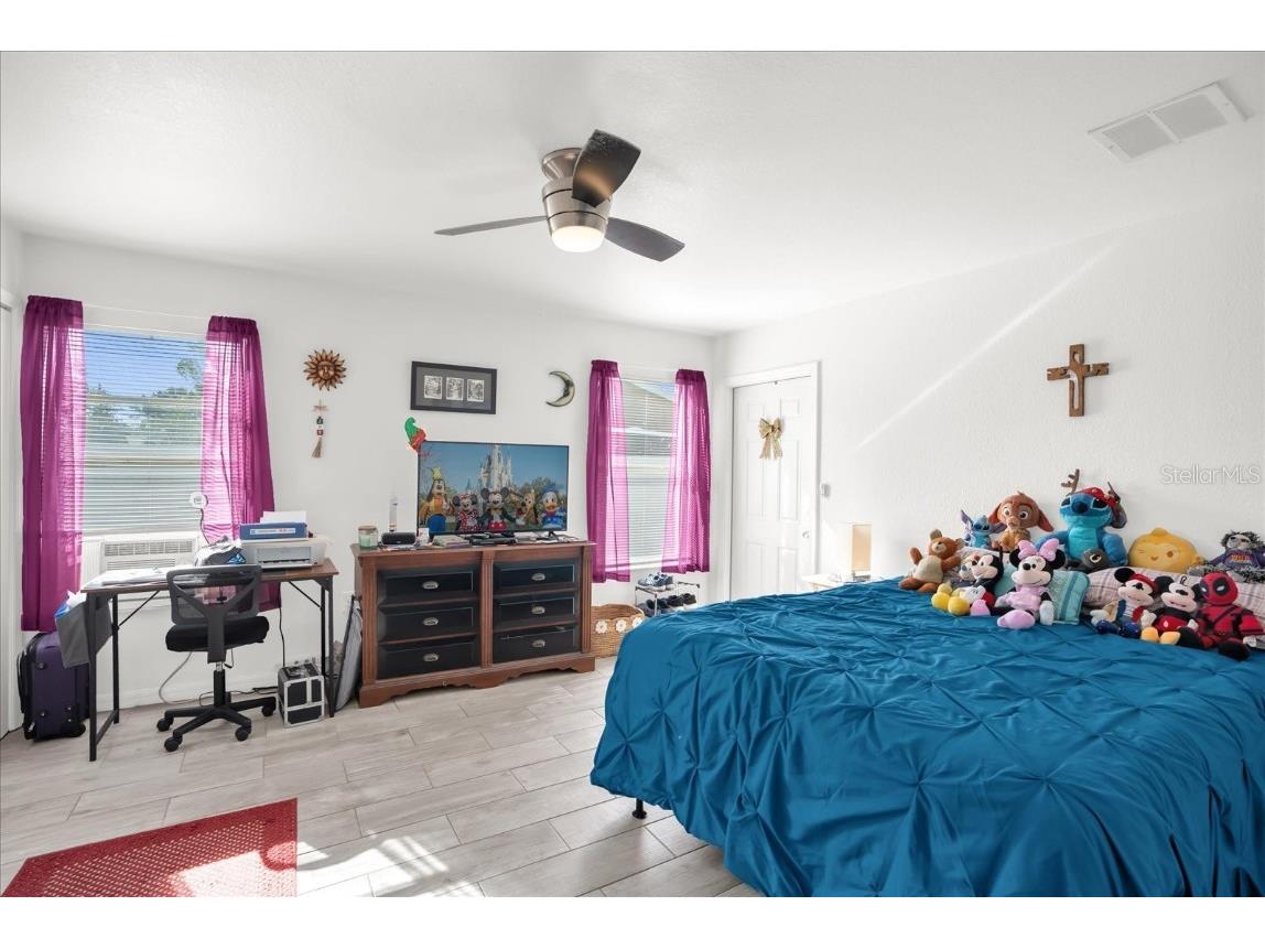 812 E. Flag Lane Kissimmee FL 34759 O6363214 image24