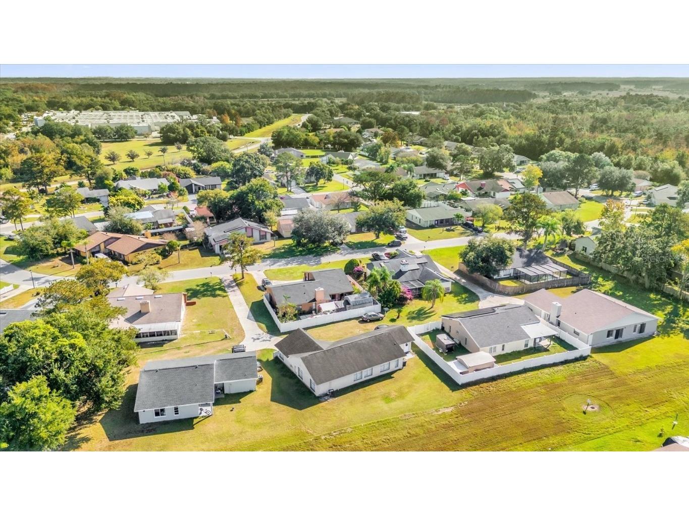 812 E. Flag Lane Kissimmee FL 34759 O6363214 image32