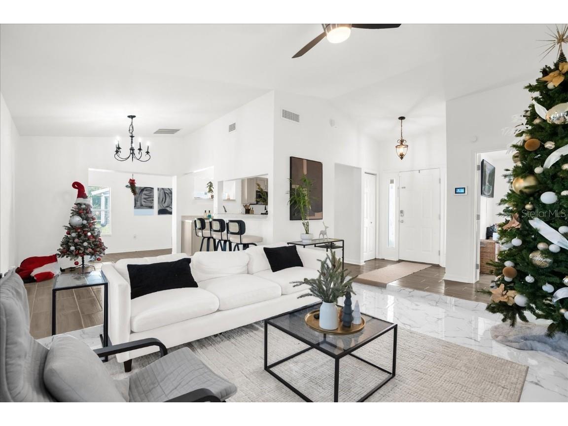 812 E. Flag Lane Kissimmee FL 34759 O6363214 image4