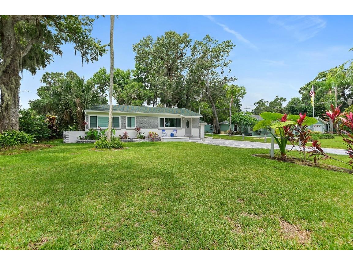812 Faulkner Street New Smyrna Beach FL 32168 V4943205 image1