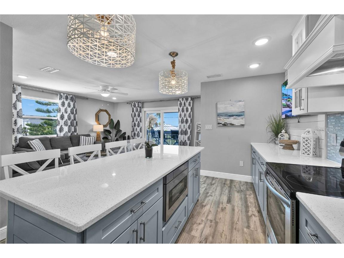 812 Gulf Blvd #3 Indian Rocks Beach FL 33785 TB8363082 image7