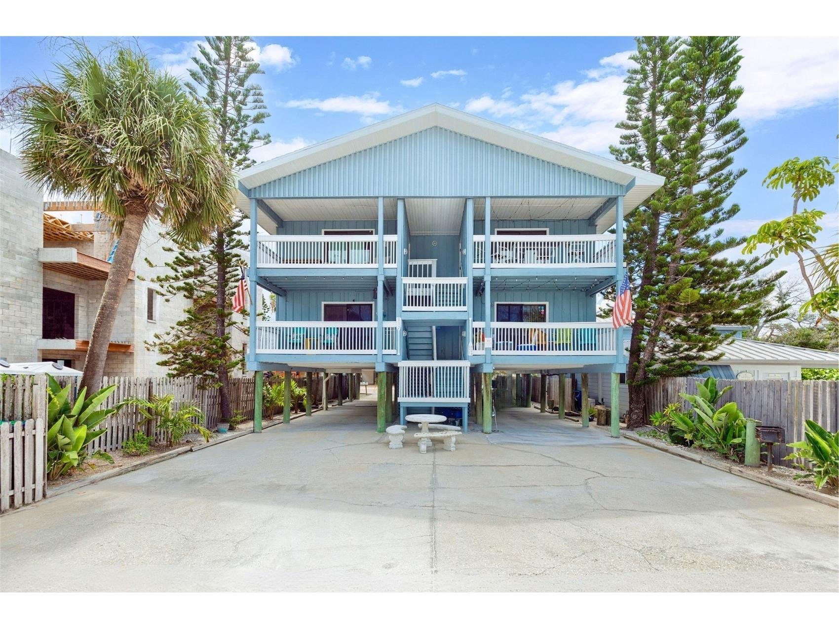 812 Gulf Blvd #3 Indian Rocks Beach FL 33785 TB8524687 image1