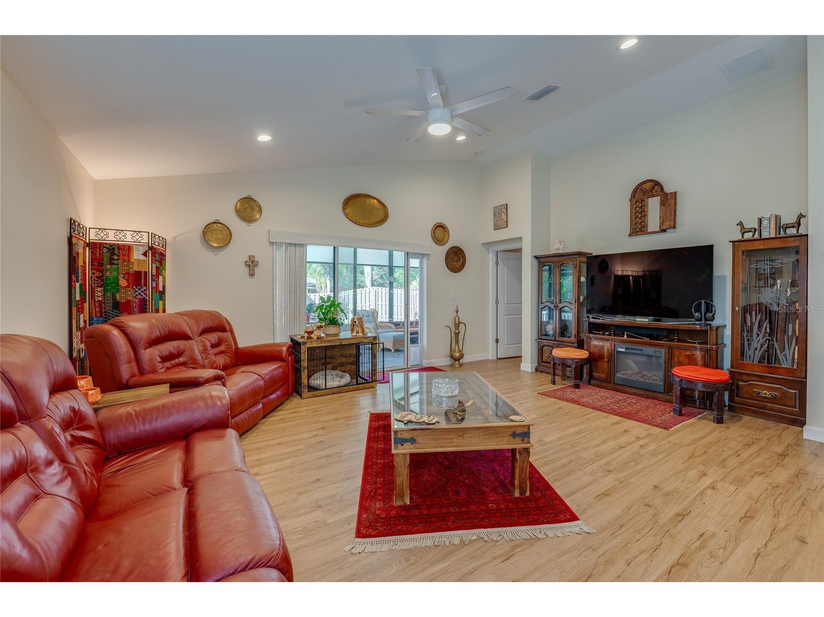 812 Hamilton Street New Smyrna Beach FL 32168 V4946825 image13