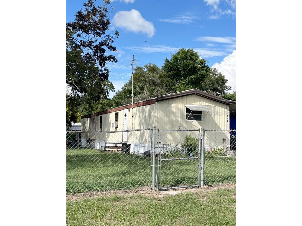 812 Indian Bluff Winter Haven FL 33880 L4939958 image1