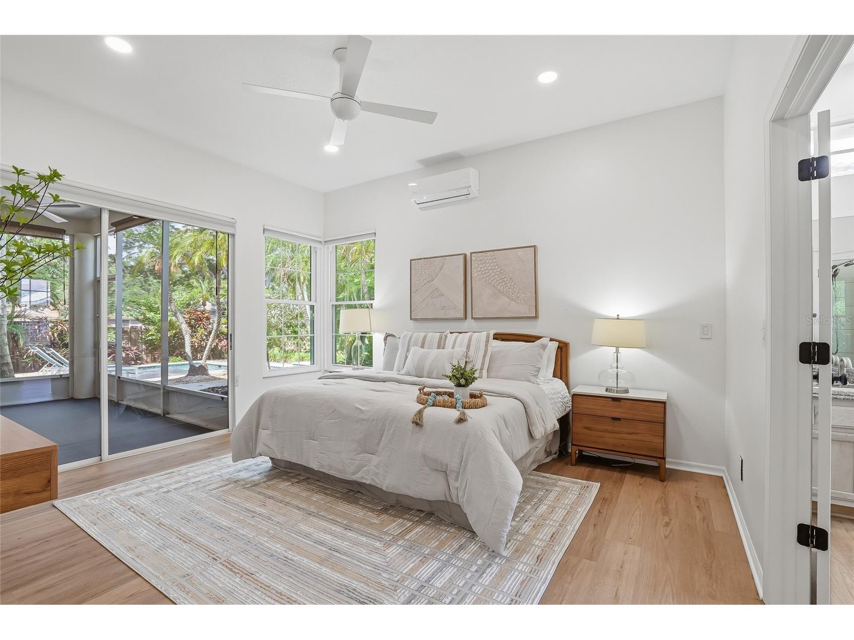 812 Live Oak Terrace NE Saint Petersburg FL 33703 TB8508007 image10