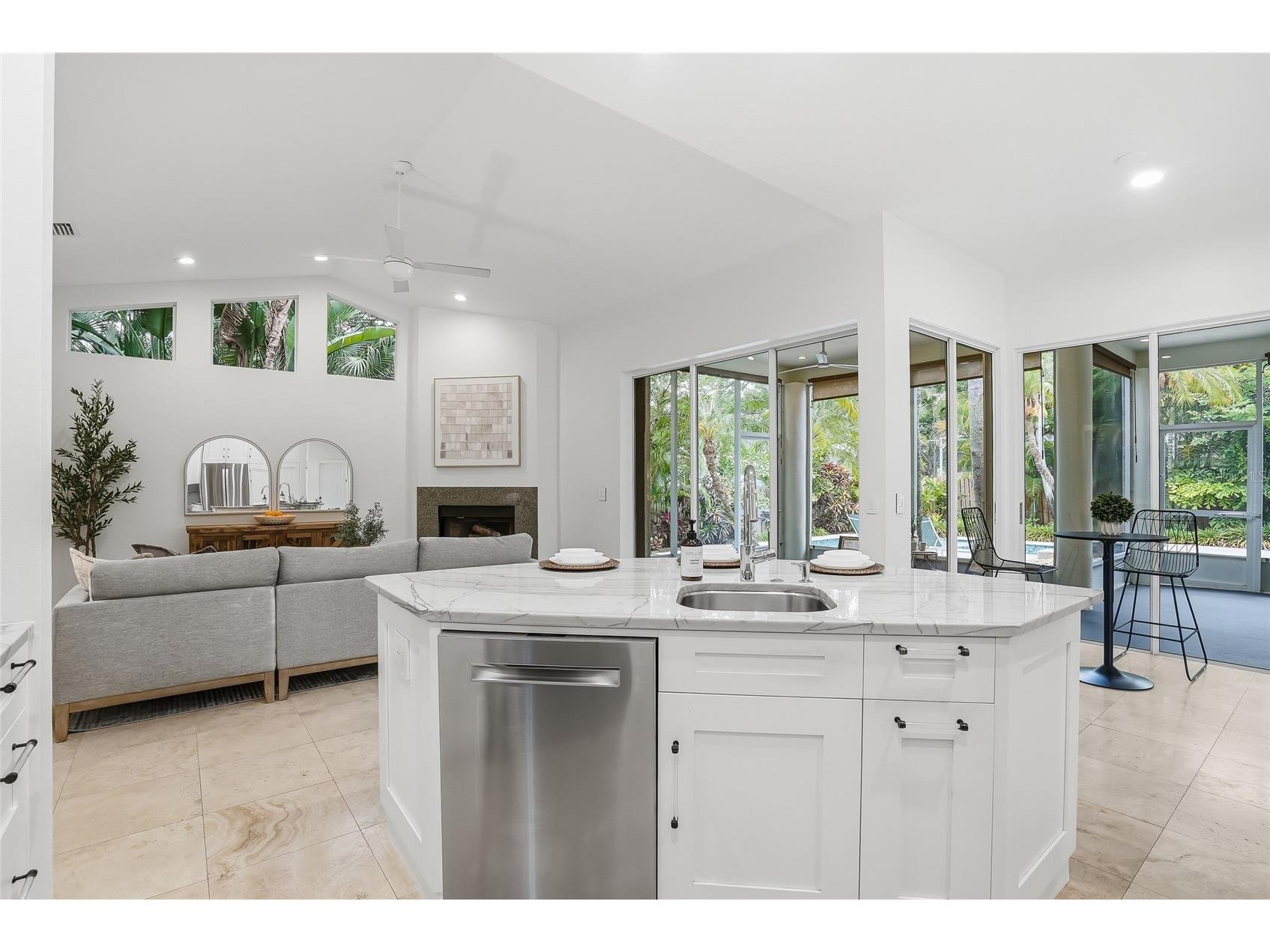 812 Live Oak Terrace NE Saint Petersburg FL 33703 TB8508007 image23