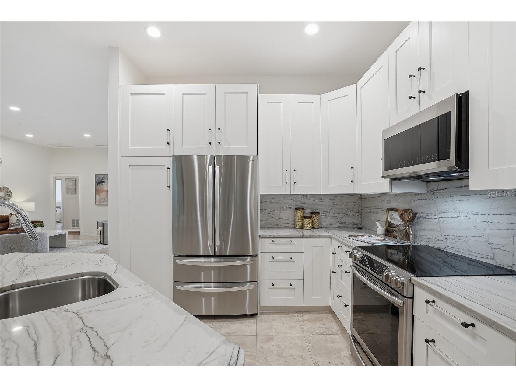 812 Live Oak Terrace NE Saint Petersburg FL 33703 TB8508007 image26