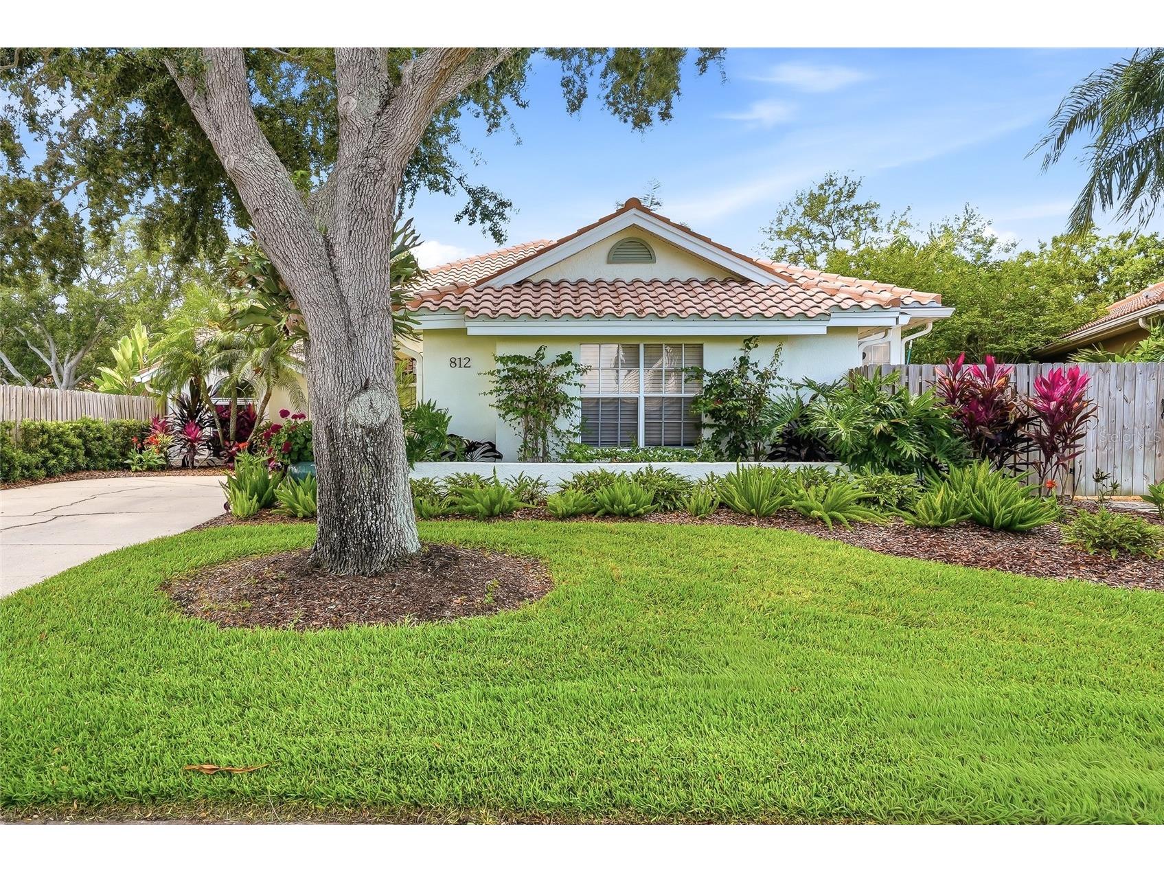 812 Live Oak Terrace NE Saint Petersburg FL 33703 TB8508007 image3