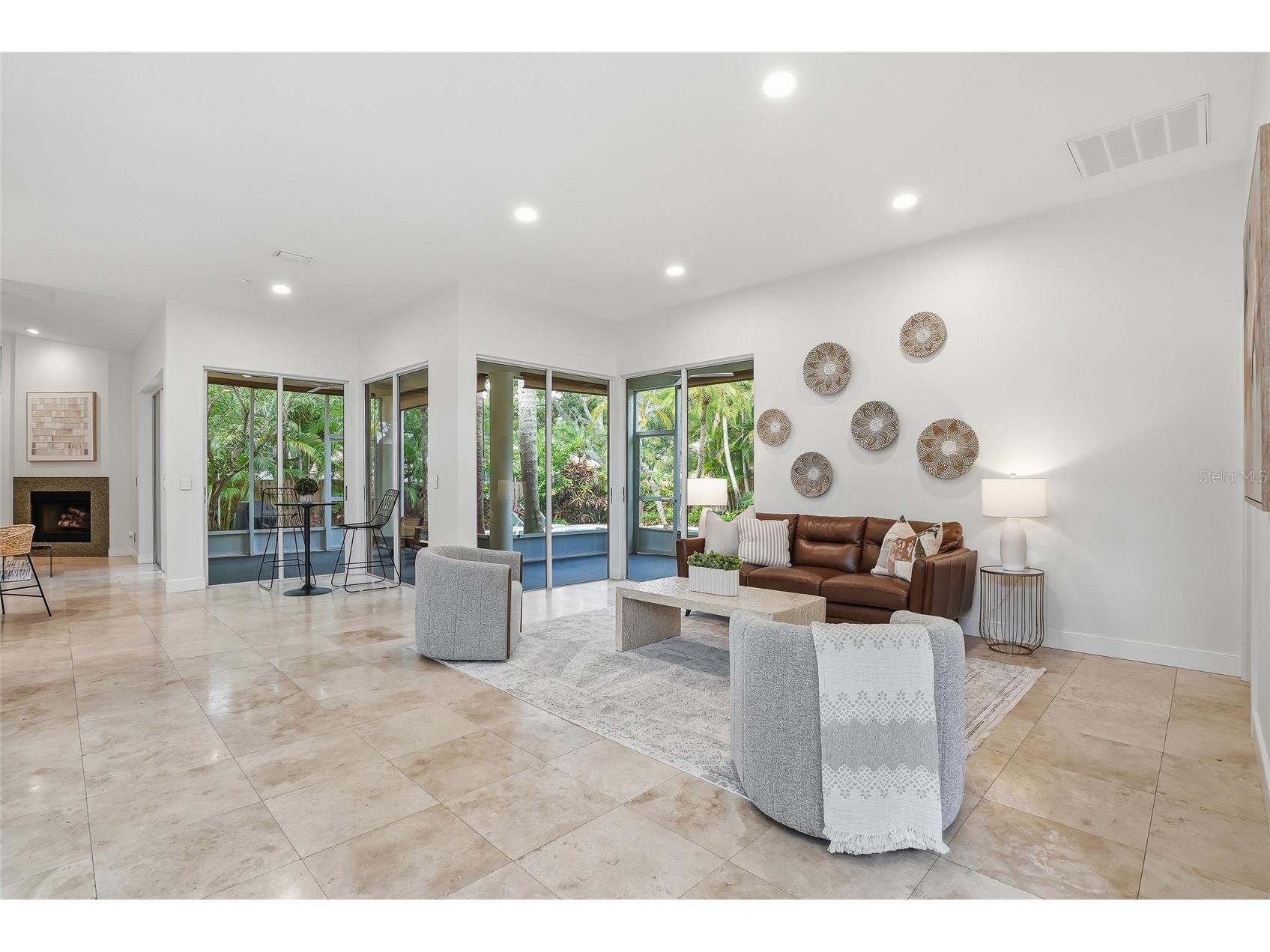812 Live Oak Terrace NE Saint Petersburg FL 33703 TB8508007 image30
