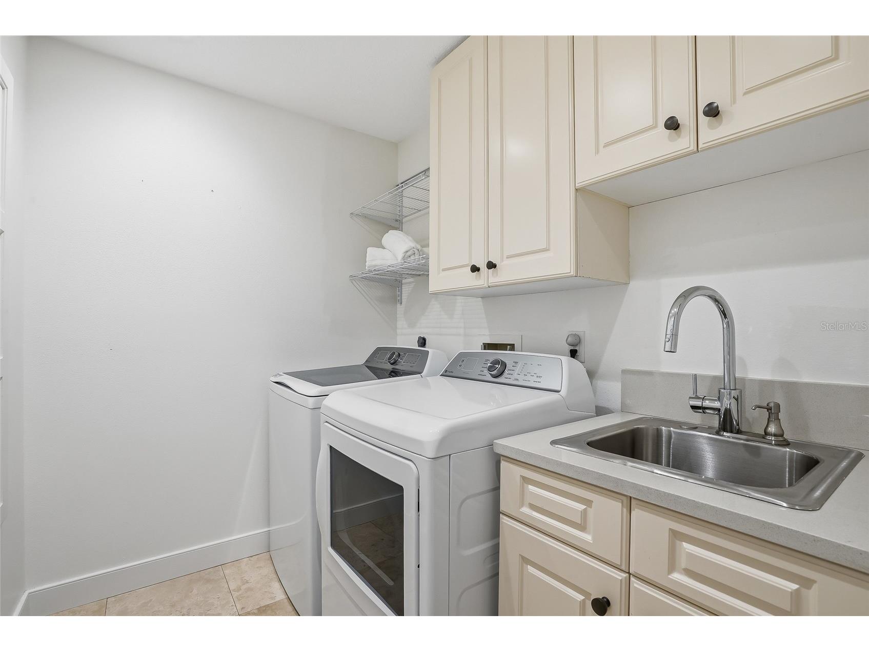 812 Live Oak Terrace NE Saint Petersburg FL 33703 TB8508007 image36