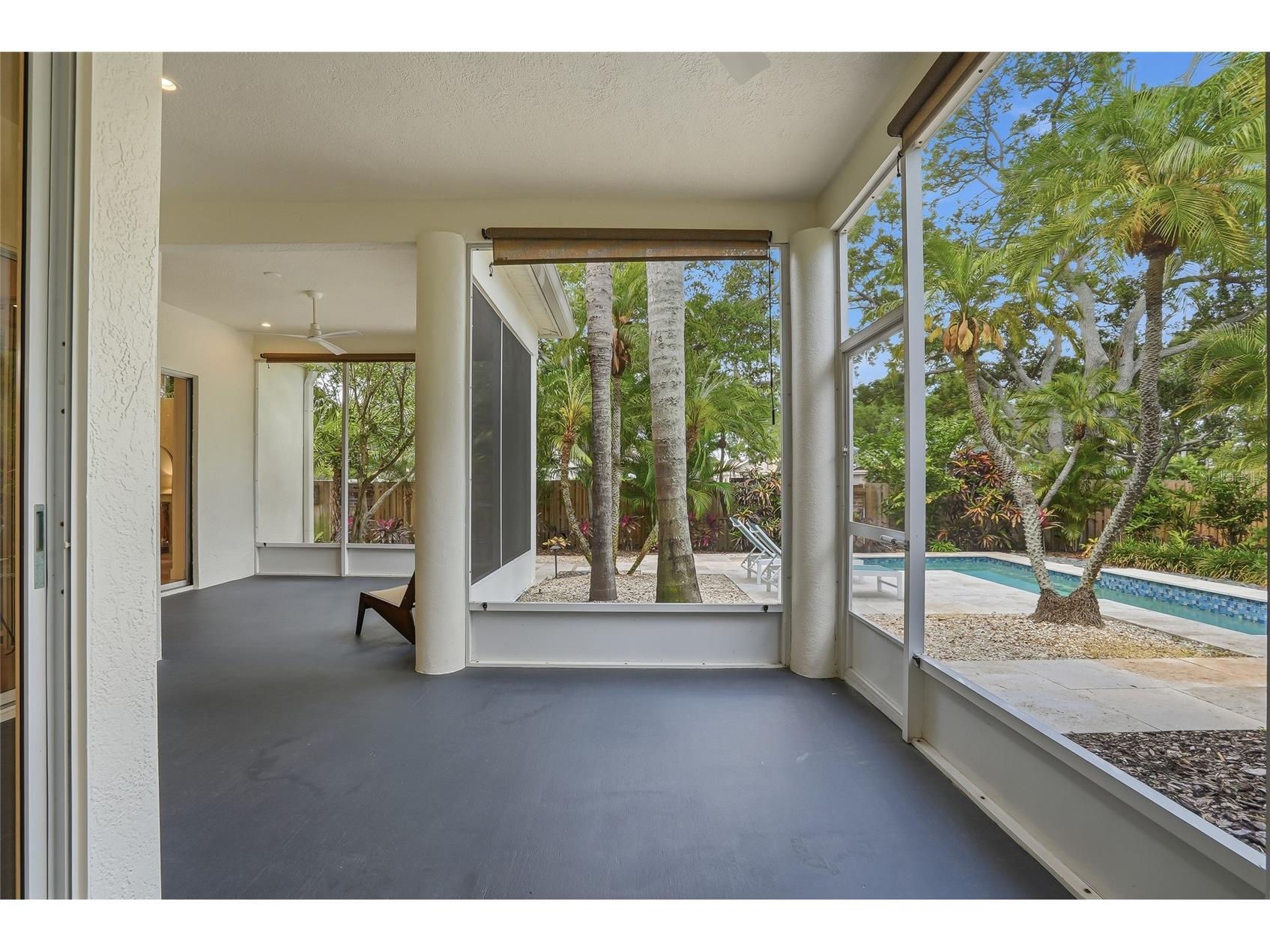 812 Live Oak Terrace NE Saint Petersburg FL 33703 TB8508007 image38