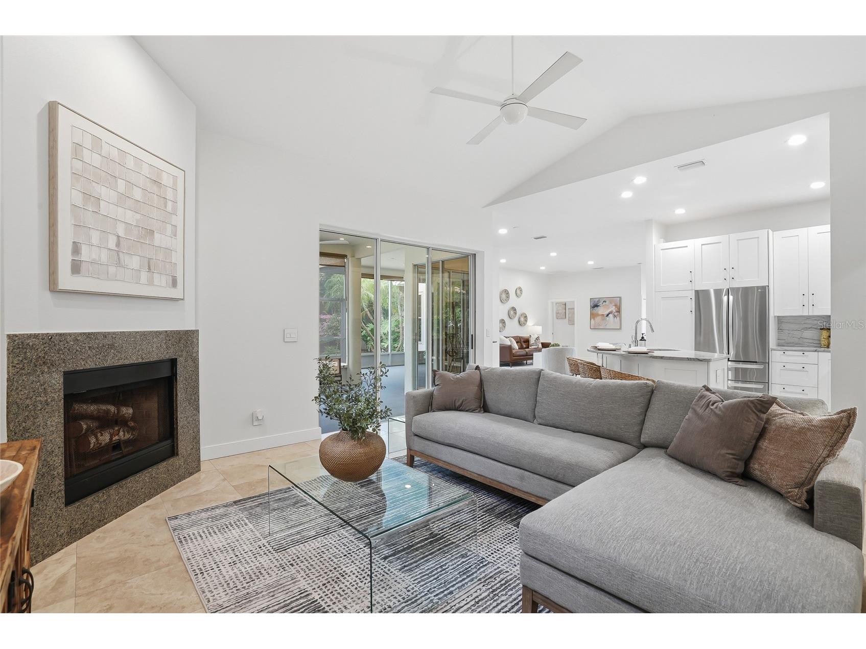 812 Live Oak Terrace NE Saint Petersburg FL 33703 TB8508007 image6