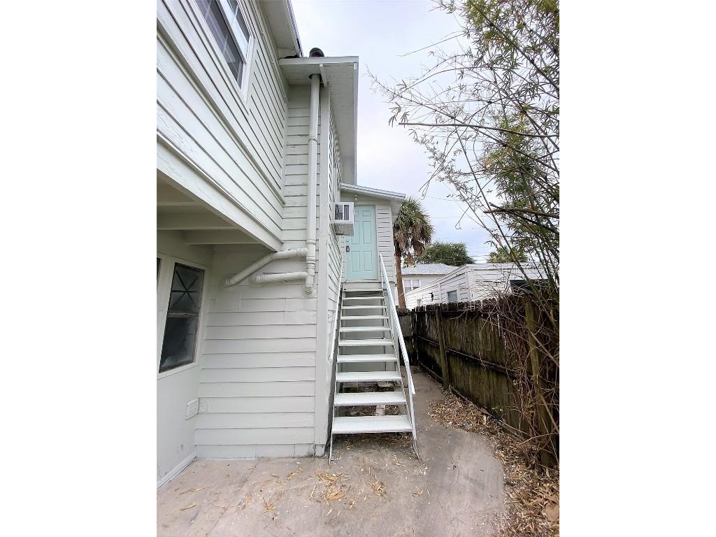 812 N 14th Street #A Saint Petersburg FL 33705 T3469371 image1