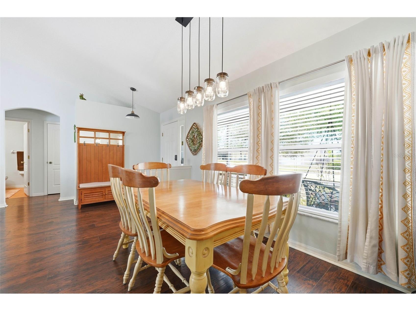 812 Shore Breeze Way Minneola FL 34715 G5112163 image3