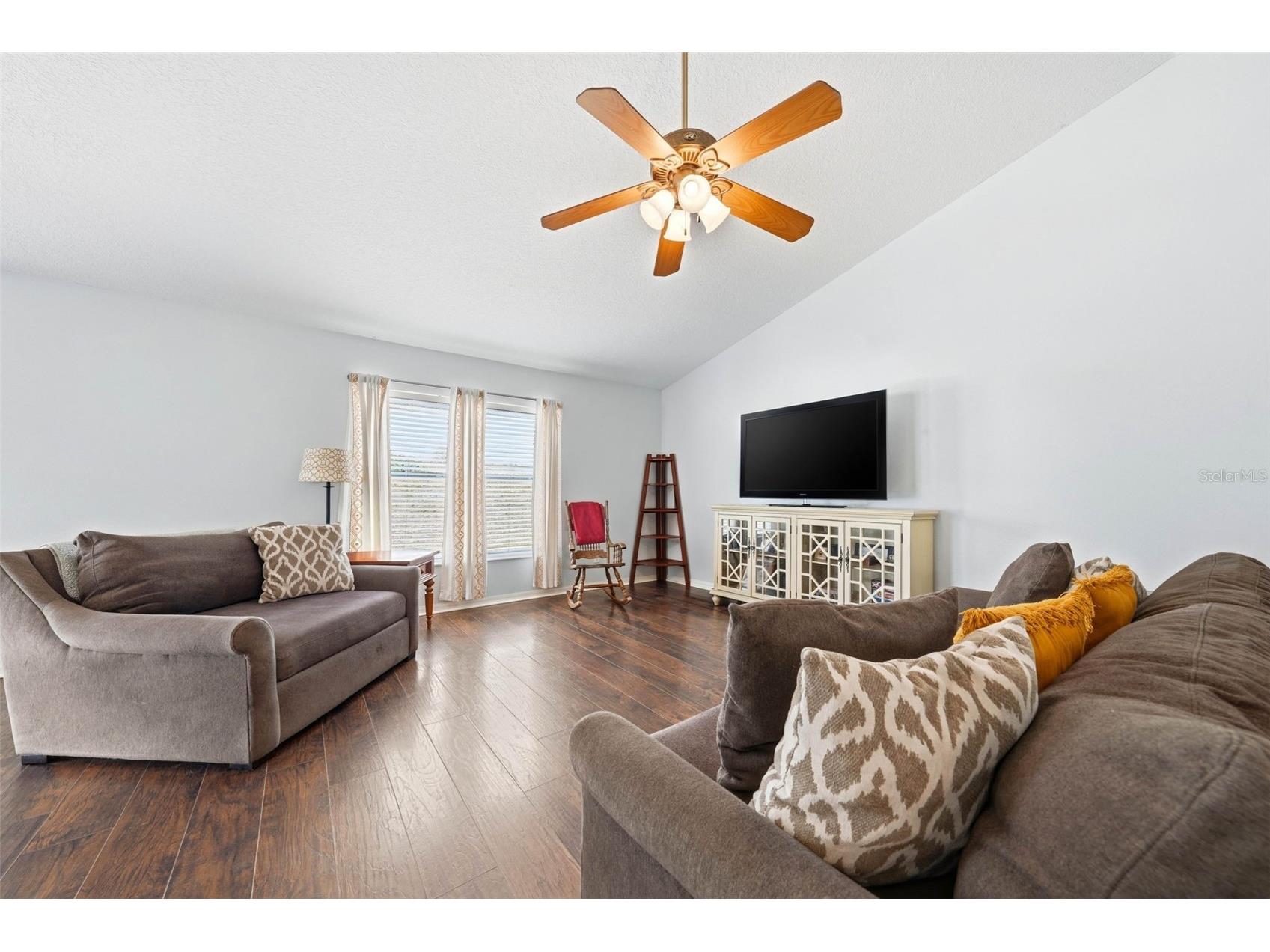 812 Shore Breeze Way Minneola FL 34715 G5112163 image4