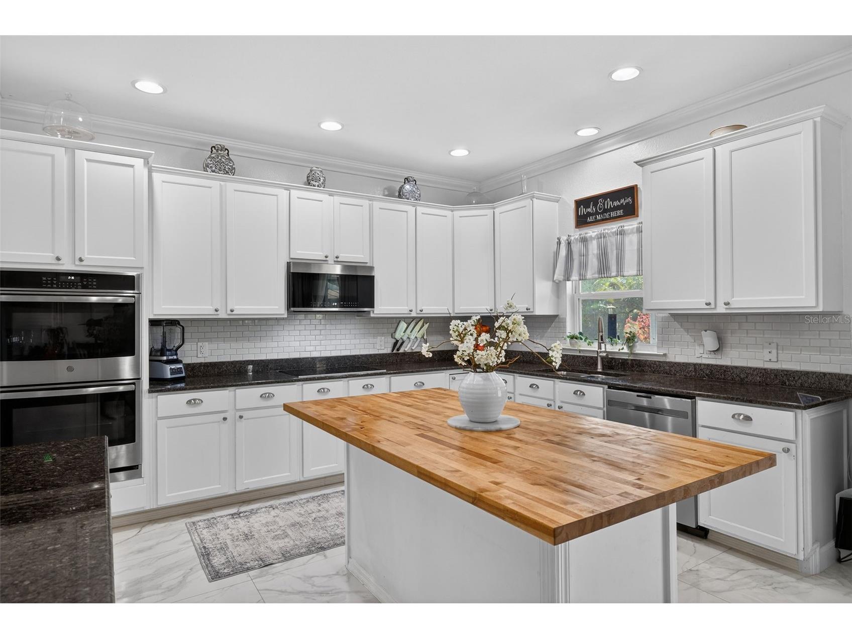 812 SW 11th Court Cape Coral FL 33991 C7521148 image12