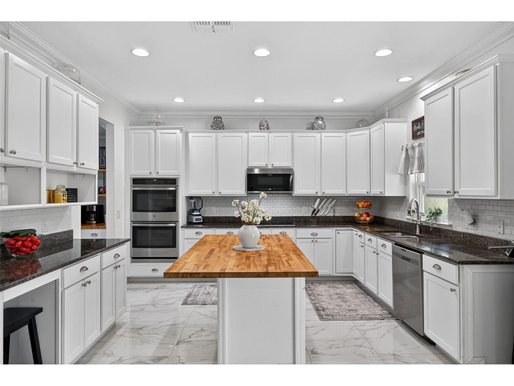 812 SW 11th Court Cape Coral FL 33991 C7521148 image13