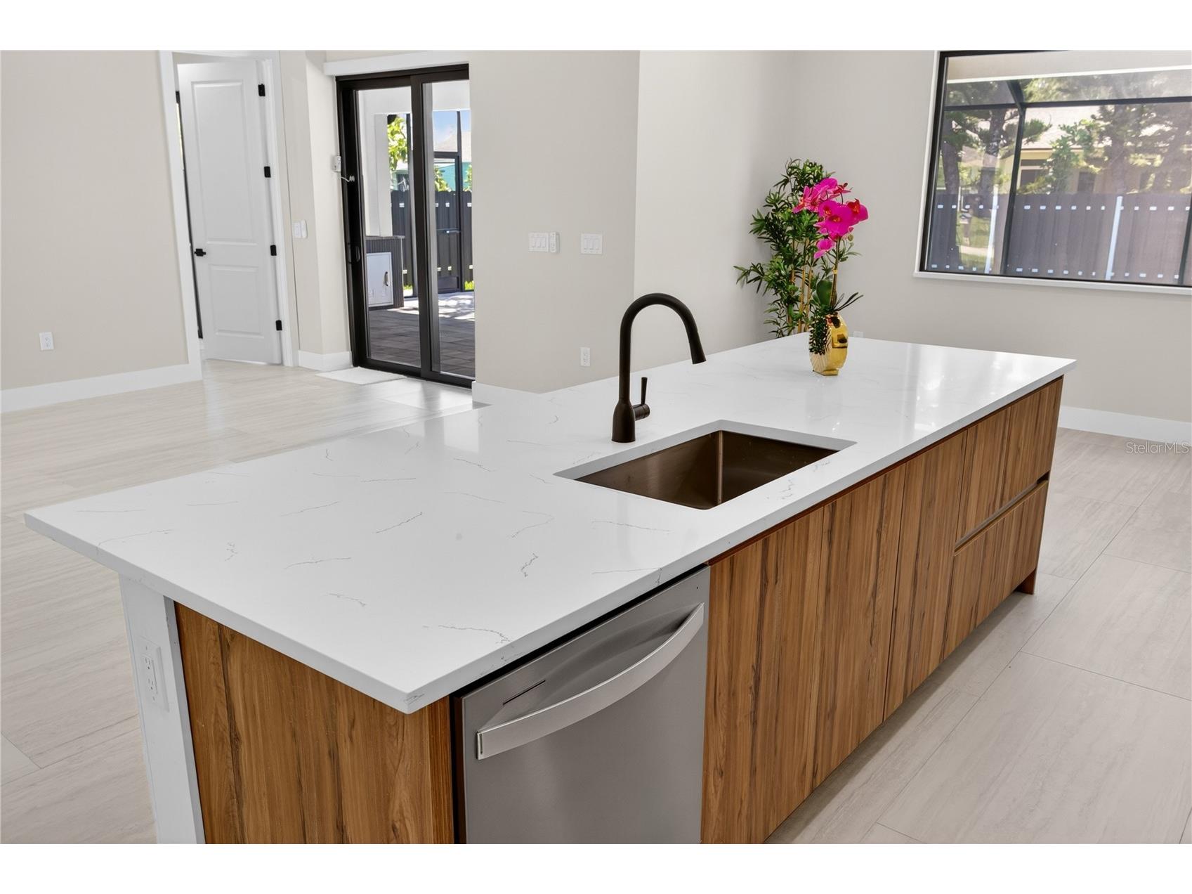 812 SW 14th Avenue Cape Coral FL 33991 A4693978 image14