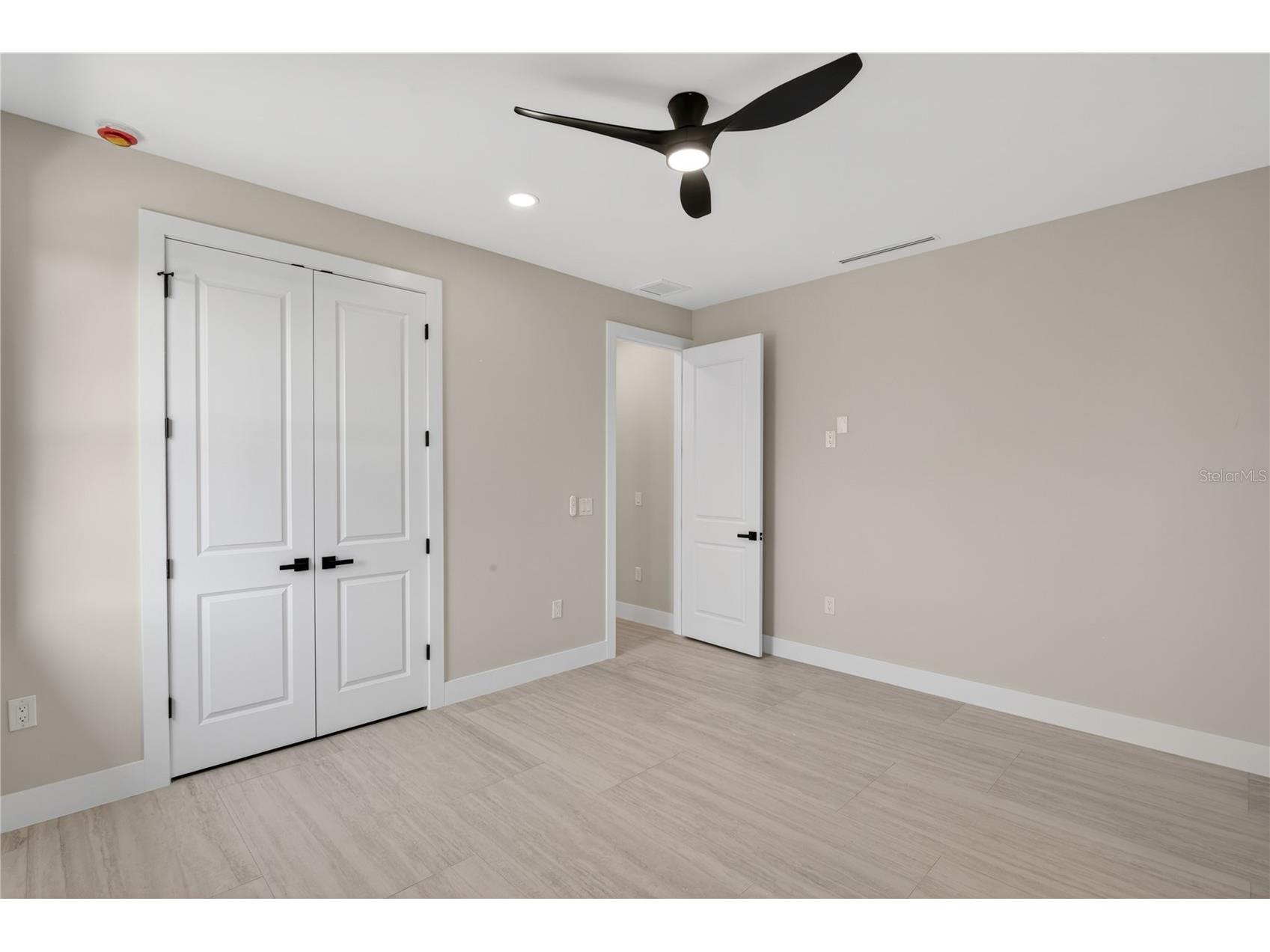 812 SW 14th Avenue Cape Coral FL 33991 A4693978 image35