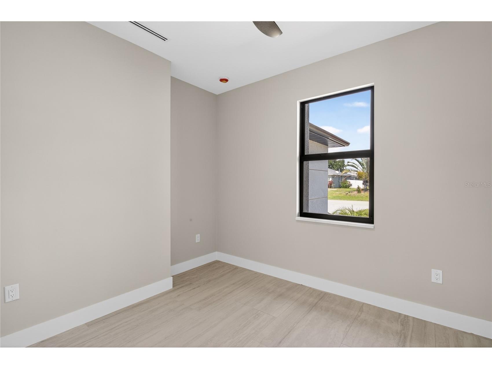 812 SW 14th Avenue Cape Coral FL 33991 A4693978 image47