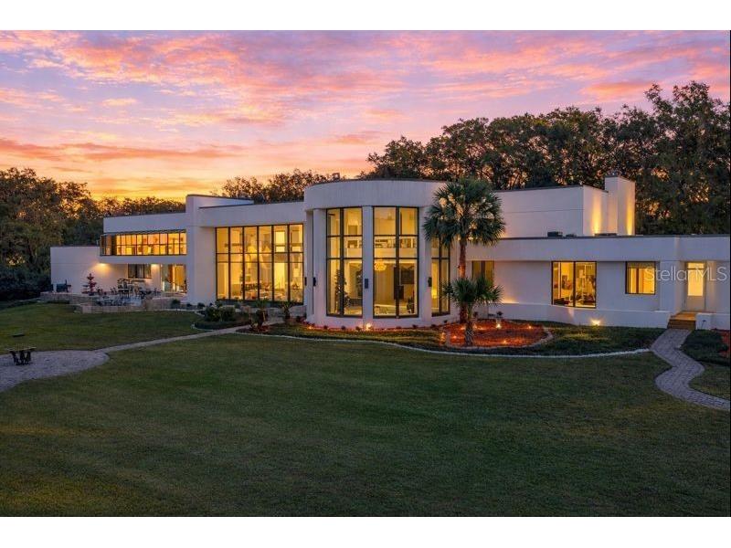 812 Sweetwater Club Boulevard Longwood FL 32779 - PRIVATE LAKE & LAKE BRANTLEY O6370385 image1