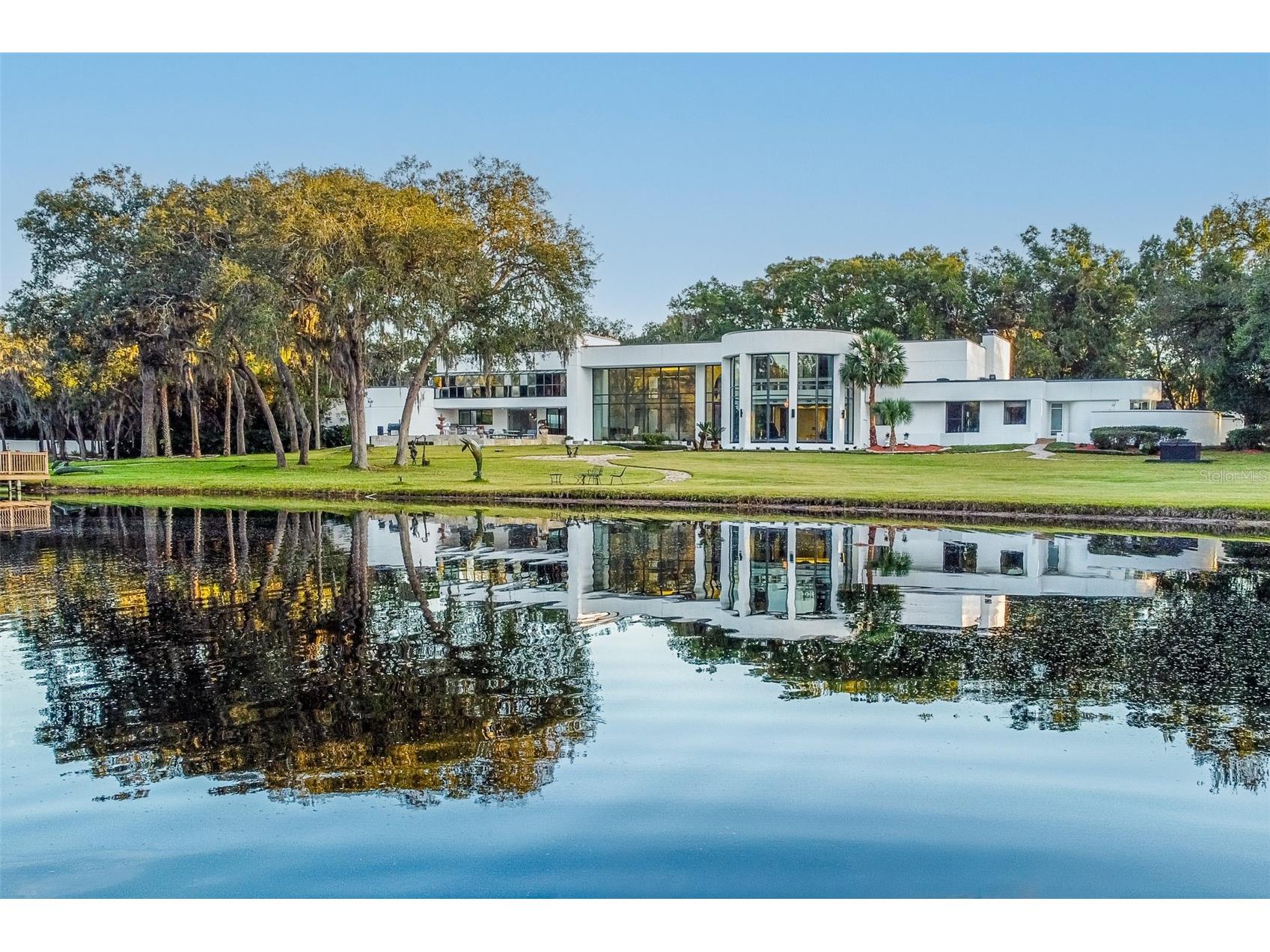 812 Sweetwater Club Boulevard Longwood FL 32779 - PRIVATE LAKE & LAKE BRANTLEY O6370385 image2