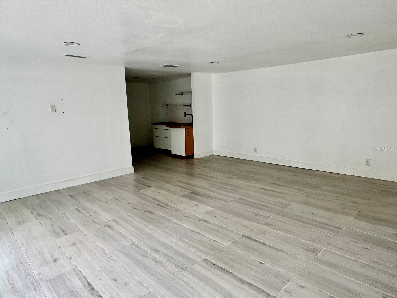 812 Tropical Drive Bradenton FL 34208 TB8527655 image12