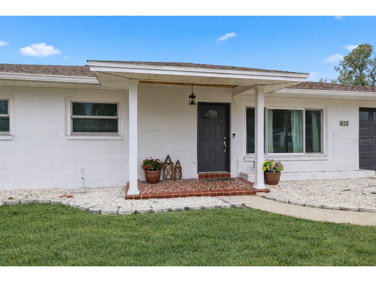 812 W 124th Avenue Tampa FL 33612 TB8471260 image1