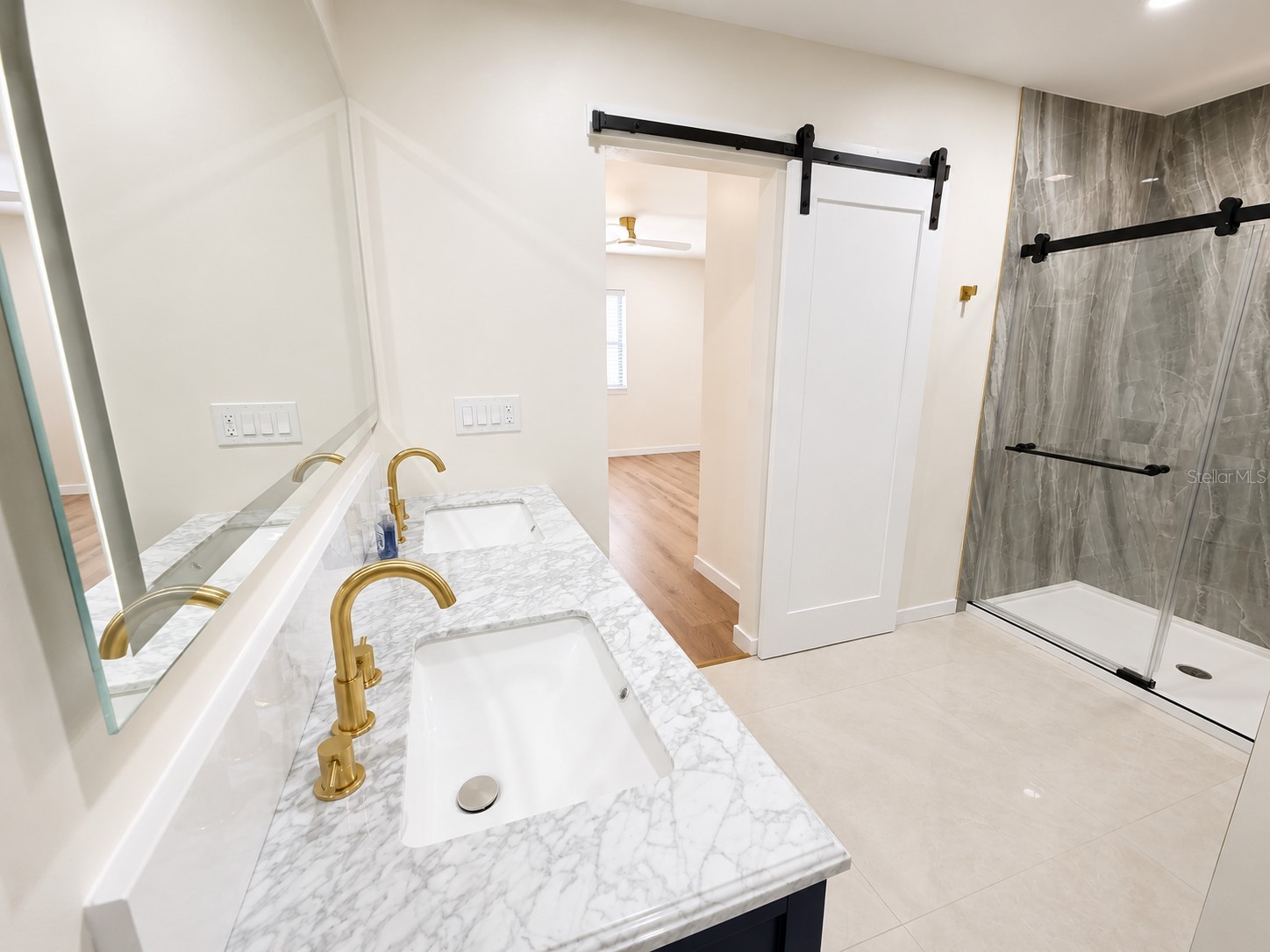 8120 7th Street N Saint Petersburg FL 33702 TB8523073 image16