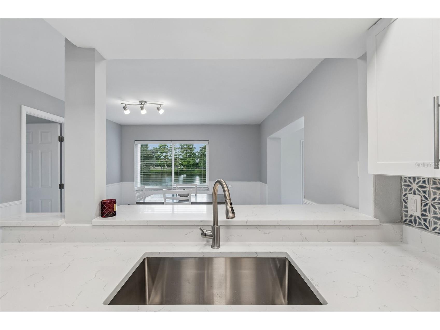 8120 Brown Pelican Avenue New Port Richey FL 34653 W7886704 image14