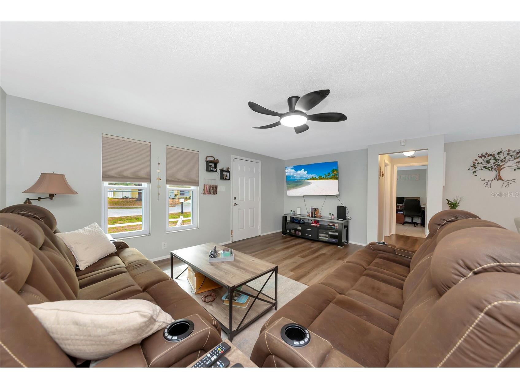 8120 Lombra Avenue North Port FL 34287 N6142460 image10