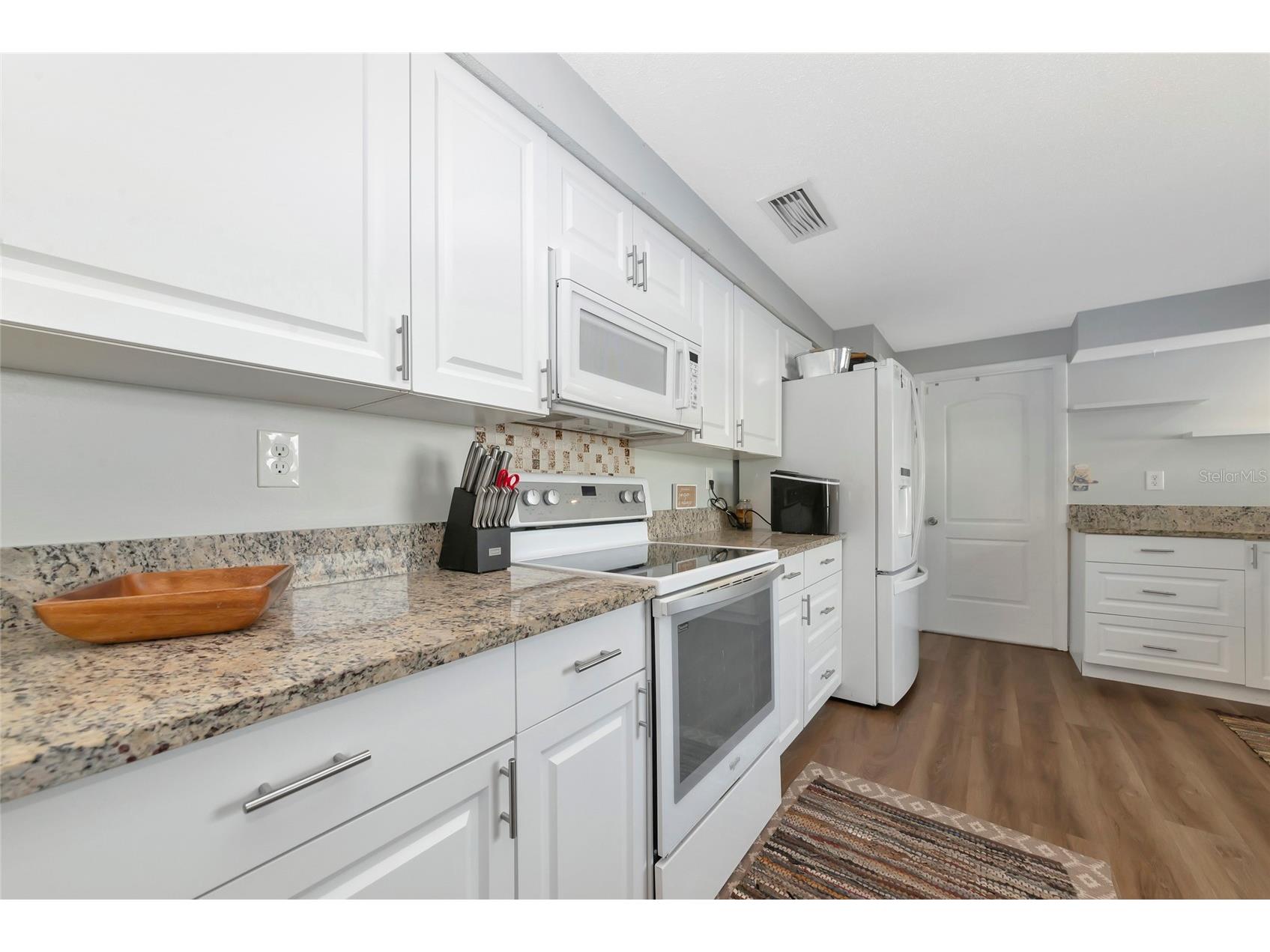 8120 Lombra Avenue North Port FL 34287 N6142460 image16