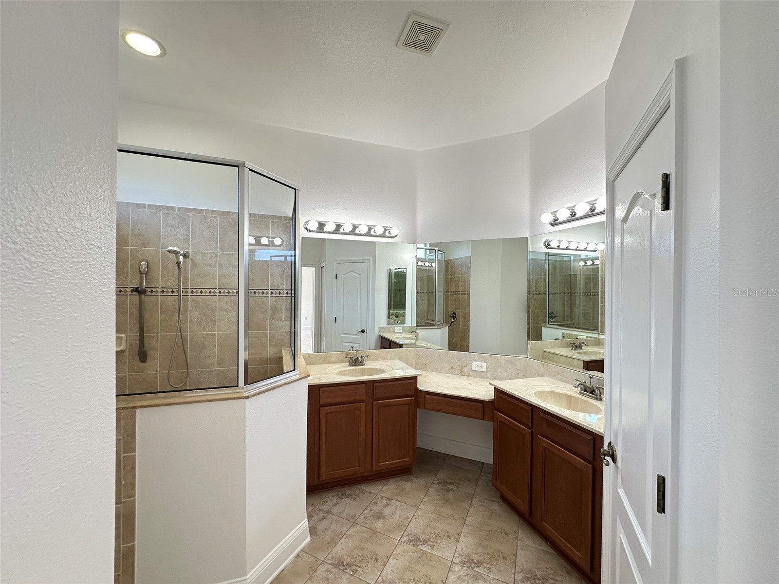 8120 Turkey Hill Court Tampa FL 33647 TB8516684 image20