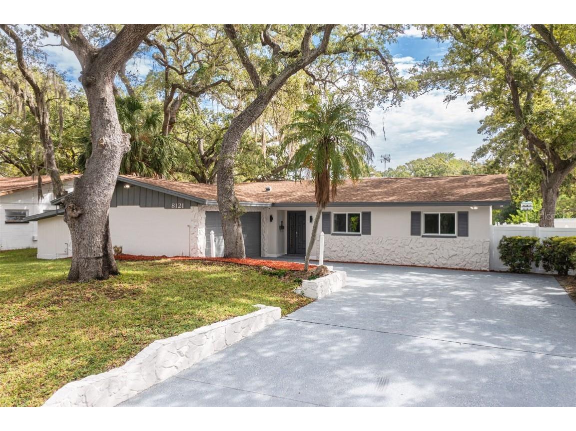 8121 56th Street N Pinellas Park FL 33781 U8228021 image1
