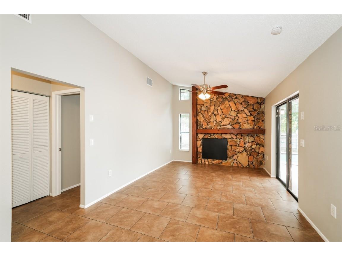 8121 Golden Bear Loop Port Richey FL 34668 C7514505 image4