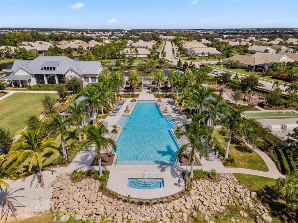 8121 Sternway Road Sarasota FL 34240 A4667132 image13