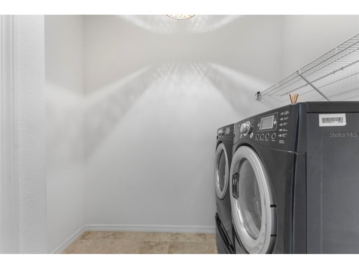 8121 Sternway Road Sarasota FL 34240 A4667132 image22