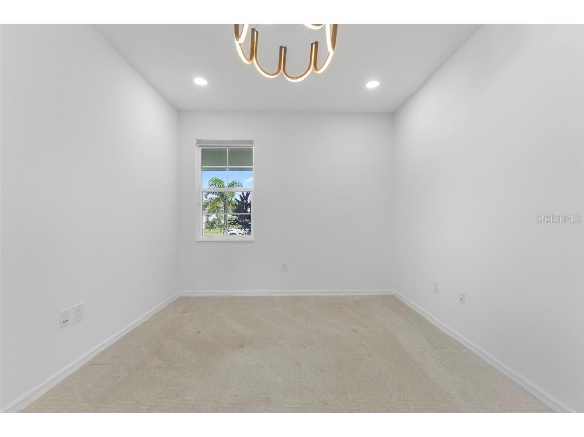 8121 Sternway Road Sarasota FL 34240 A4667132 image26