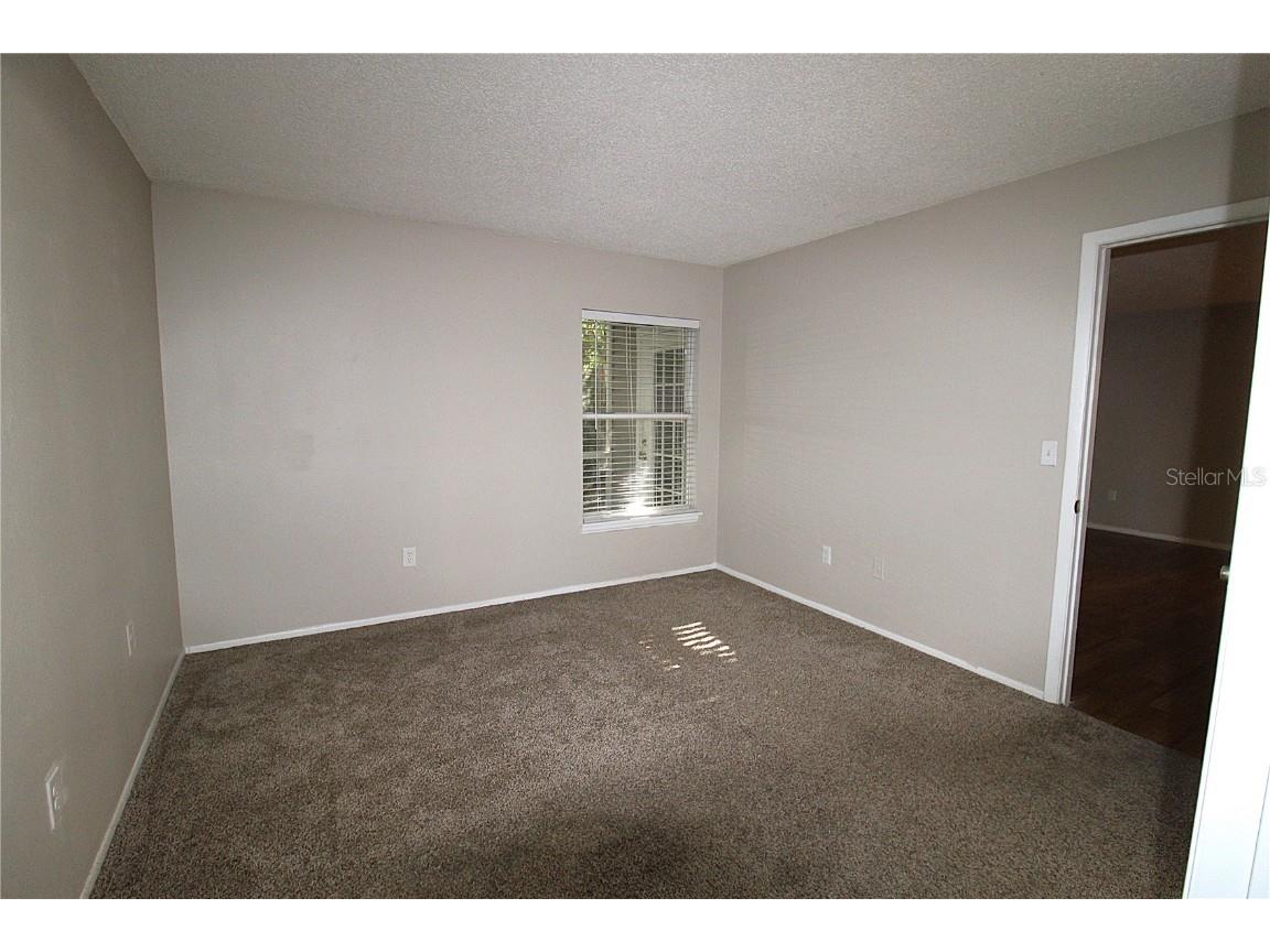 8122 45th Court E #3 Sarasota FL 34243 A4668890 image5