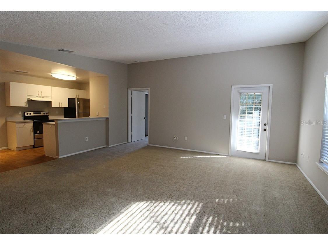 8122 45th Court E #7 Sarasota FL 34243 A4668806 image3