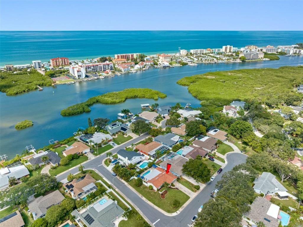 8122 Bayshore Drive Seminole FL 33776 U8212812 image1