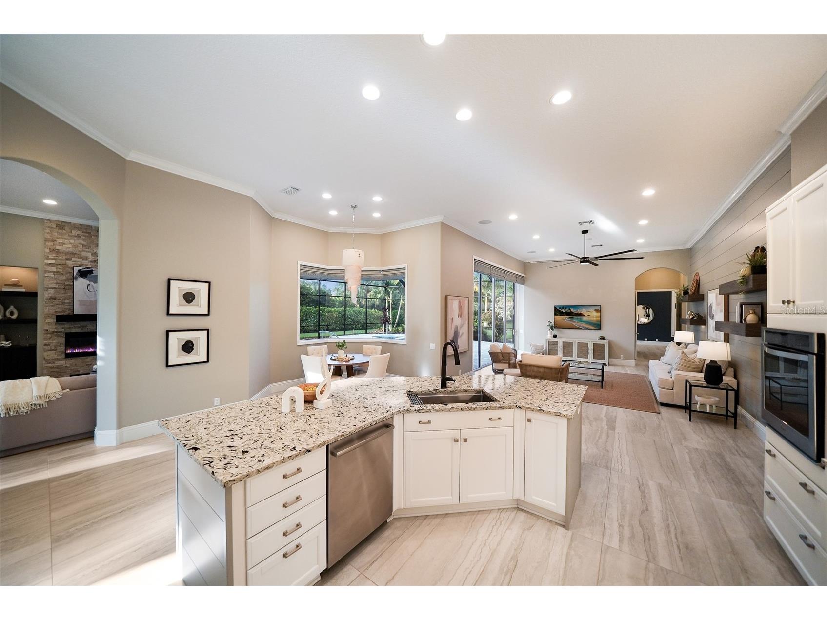 8122 Lone Tree Glen Lakewood Ranch FL 34202 A4699545 image12