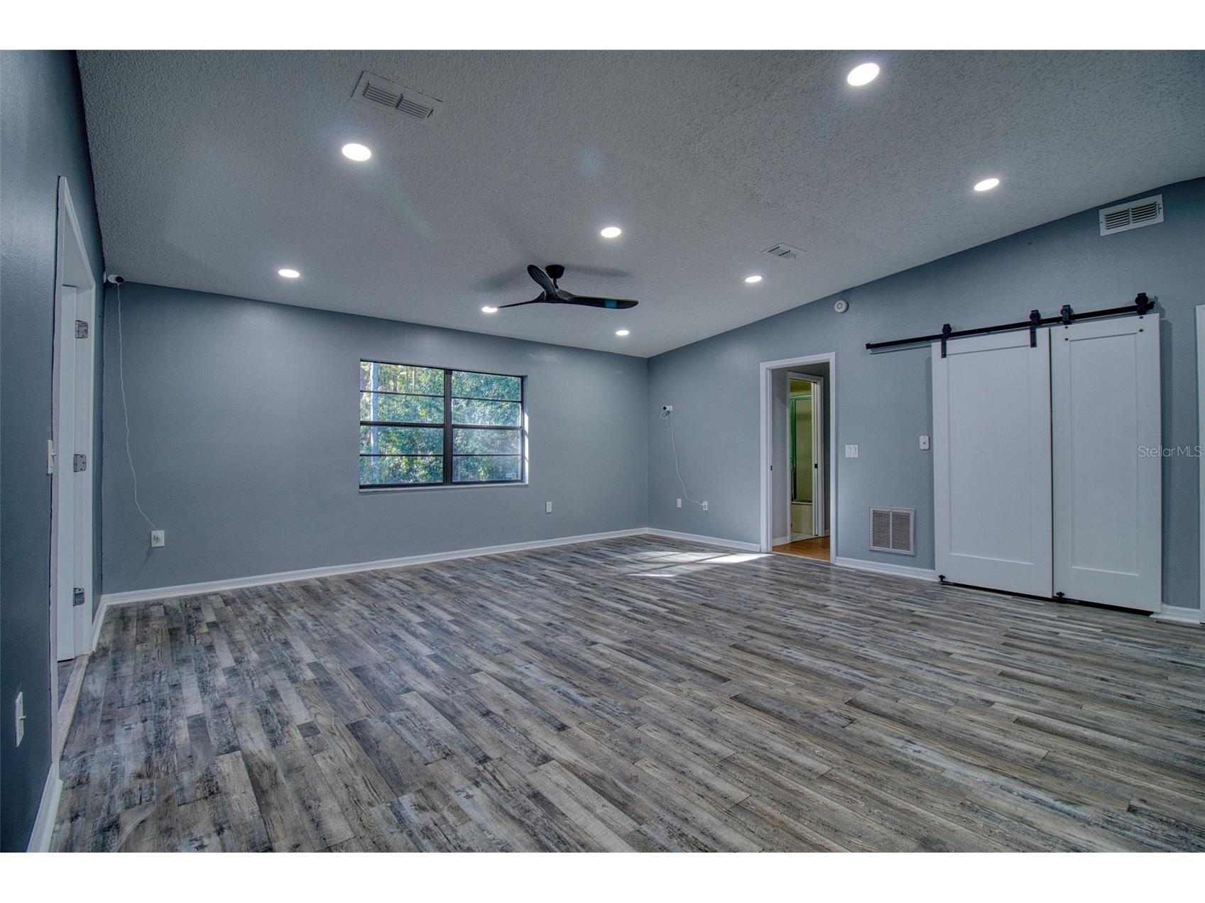 8122 Matthew Drive New Port Richey FL 34653 W7876989 image8