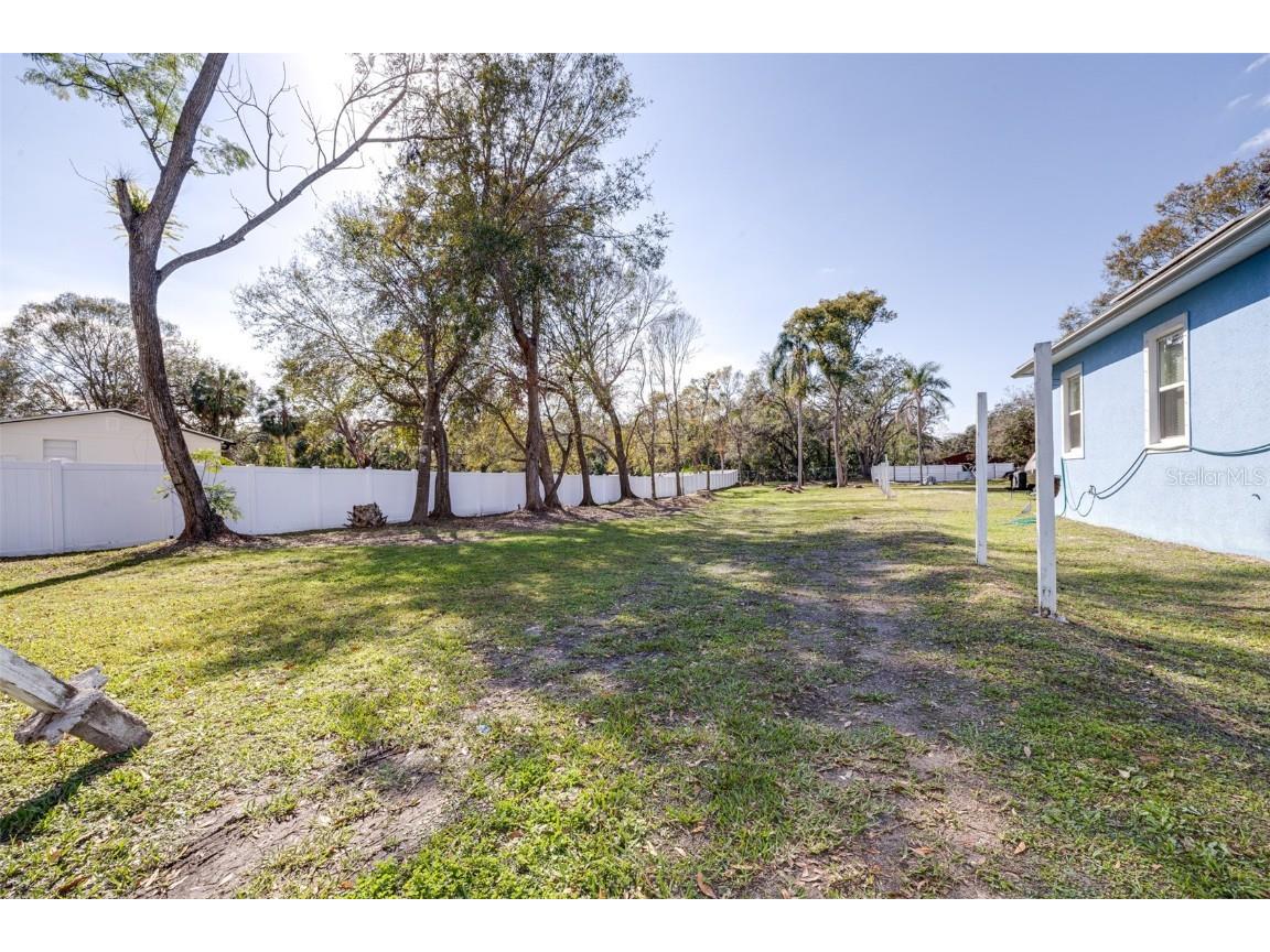 8122 N Newport Avenue Tampa FL 33604 TB8353452 image1