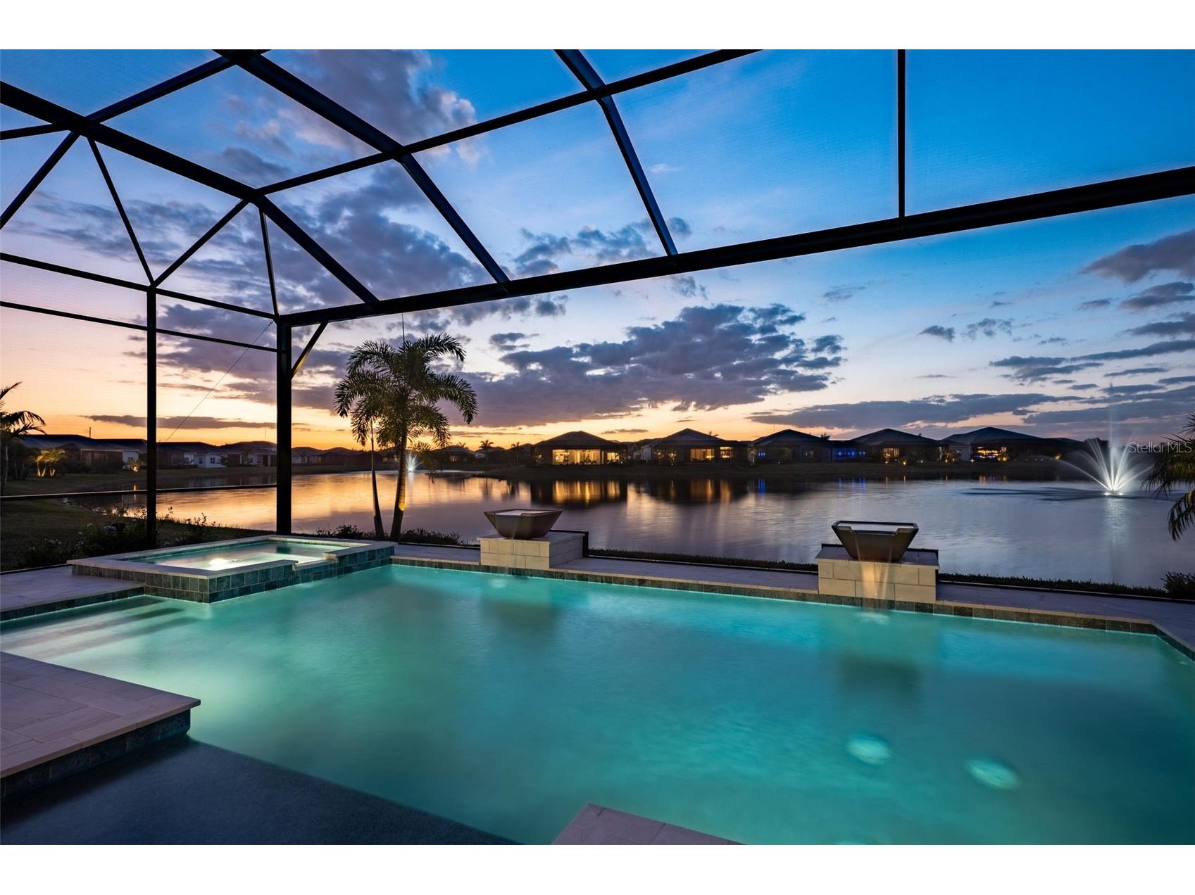 8122 Redonda Loop Lakewood Ranch FL 34202 A4683359 image1