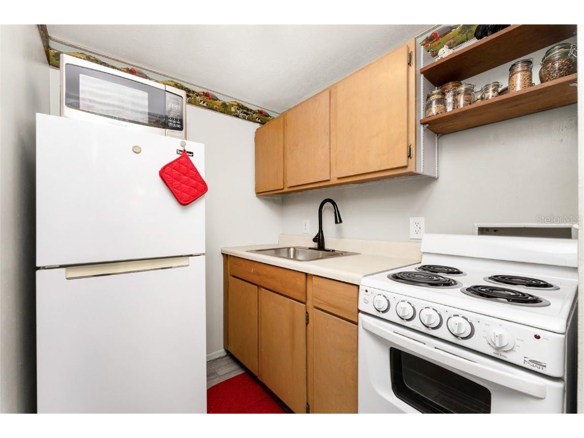 8123 Herbison Avenue North Port FL 34287 C7518301 image17