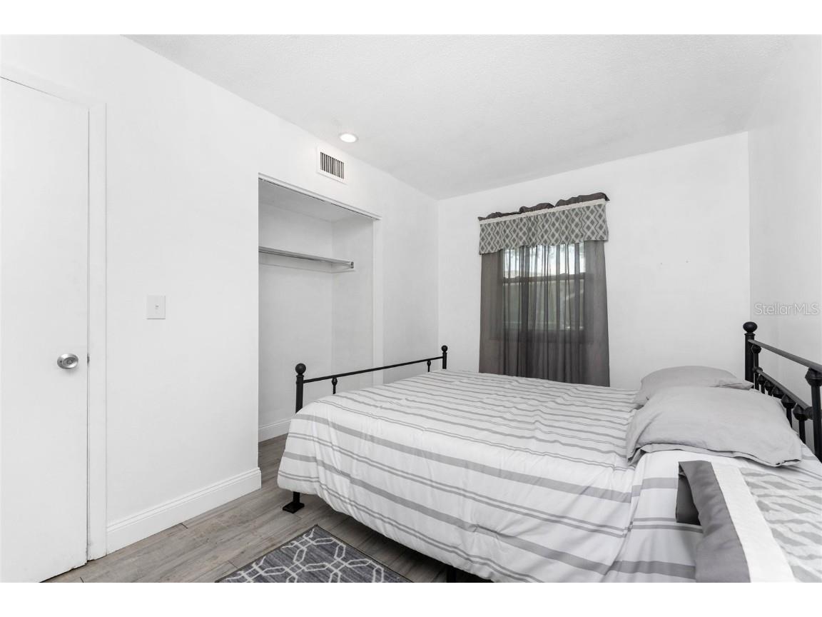 8123 Herbison Avenue North Port FL 34287 C7518301 image26