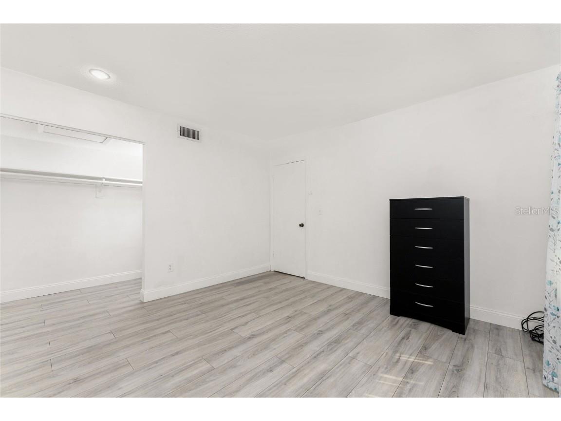 8123 Herbison Avenue North Port FL 34287 C7518301 image29