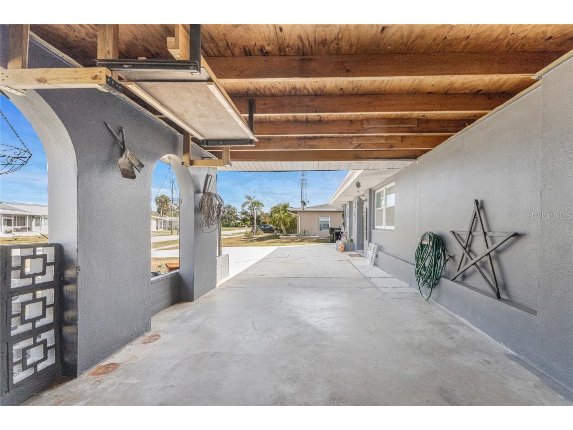 8123 Herbison Avenue North Port FL 34287 C7518301 image35